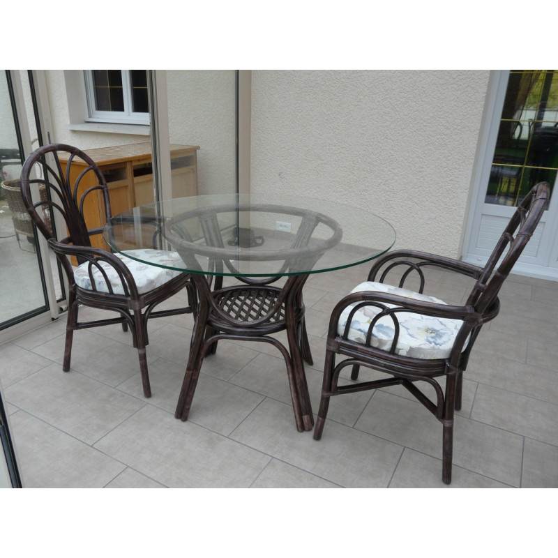 Table à manger en rotin dessus verre