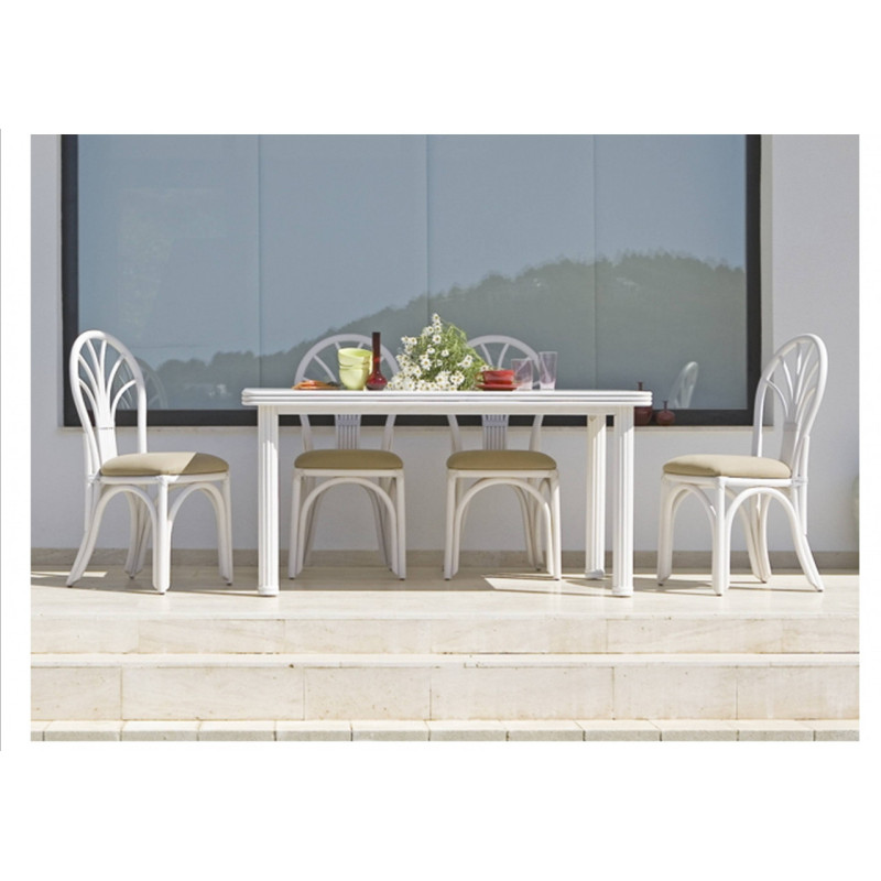 Table en rotin Carlat rectangulaire avec ou sans allonges