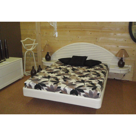 tête de lit en rotin - chambre en rotin