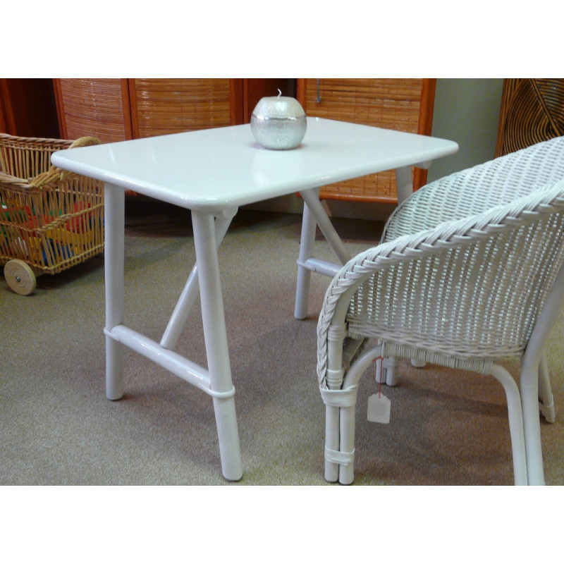 table enfant en rotin - mobilier enfant